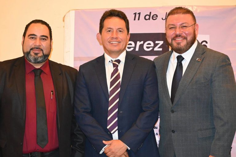 Participa Fiscalía en Congreso Jurídico
