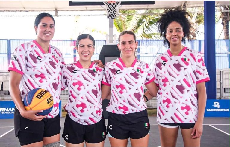 Anisa Jeffries aporta tres puntos en debut de México