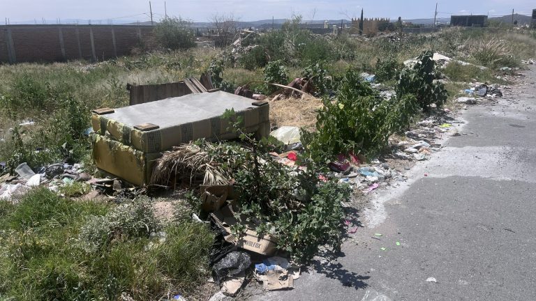 Basurero clandestino asfixia la Solidaridad