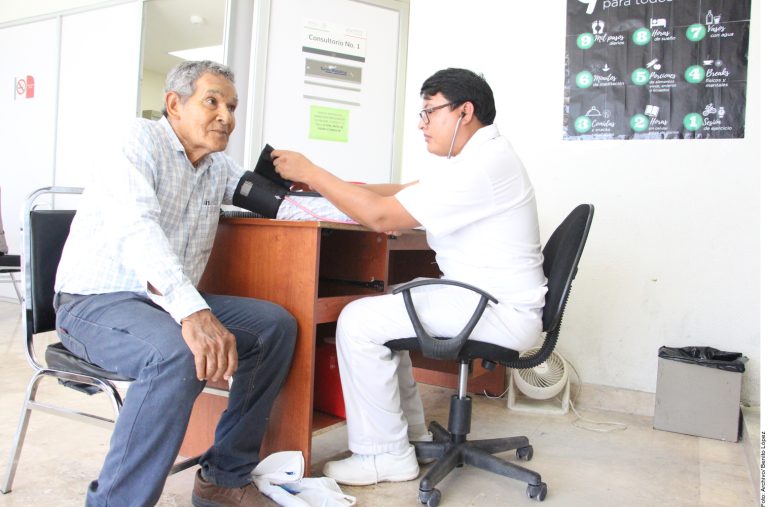 Envejecen zacatecanos con problemas de salud
