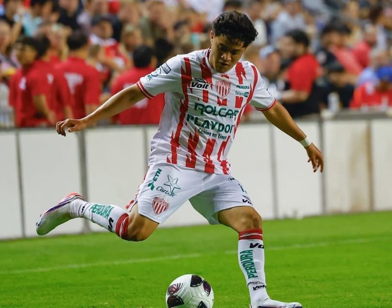 Monreal y González suman minutos con Necaxa