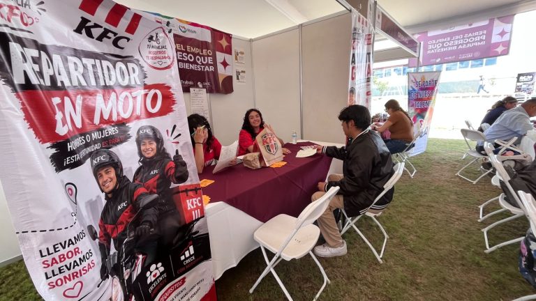 Ofertan más de mil vacantes en Plateros