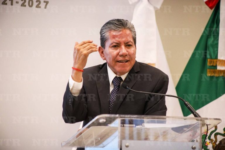 Progresista, reforma sobre pluris: Monreal