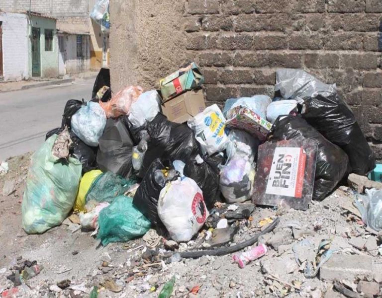 Preparan multas por basura en Tepechitlán