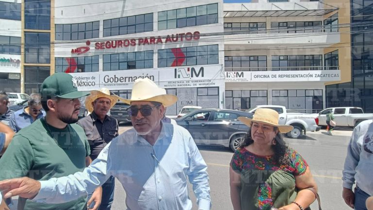 Siguen productores sin pago de frijol entregado a centros de acopio