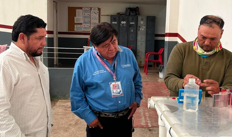 Supervisan condiciones del agua en la Jacobo Quirino