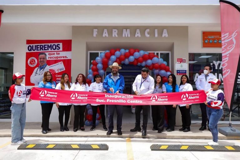 Inauguran segunda sucursal de Farmacias del ahorro en Fresnillo