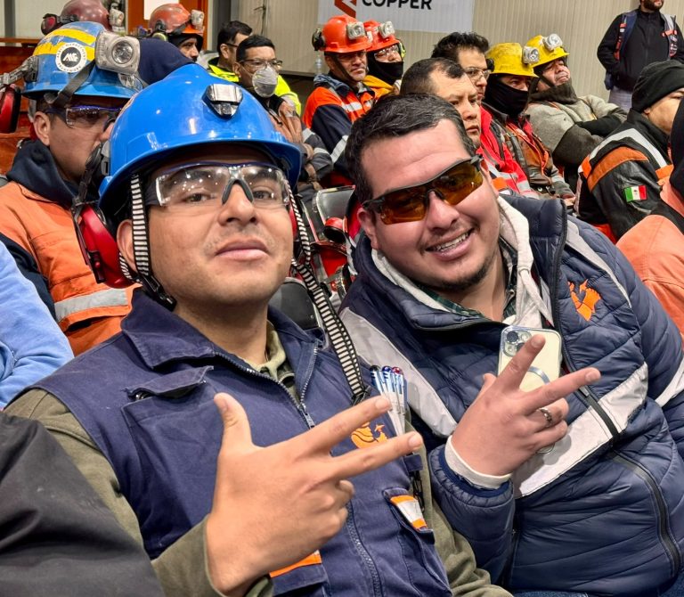 Recibe minería distintivo Hecho en México