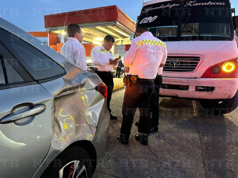 Tarde accidentada en la capital deja daños materiales