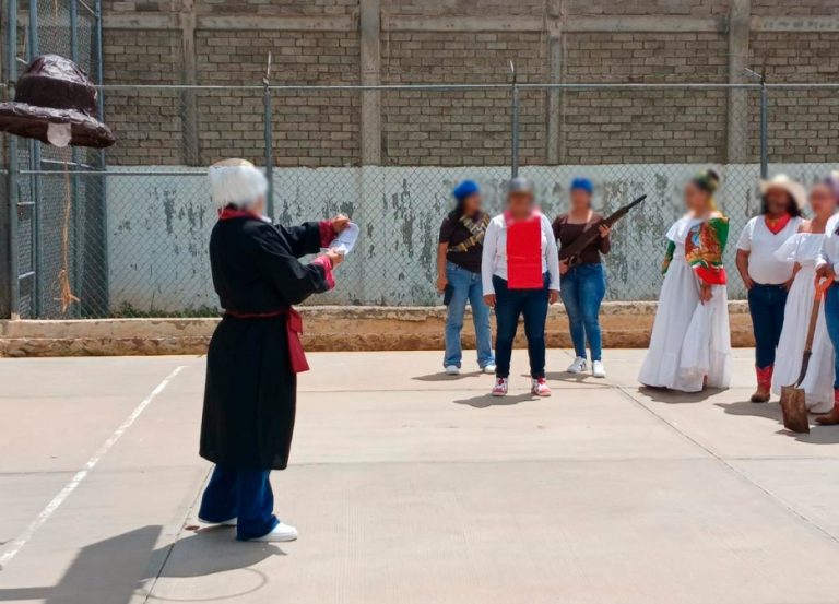 Conmemoran fechas patrias en los Cereresos