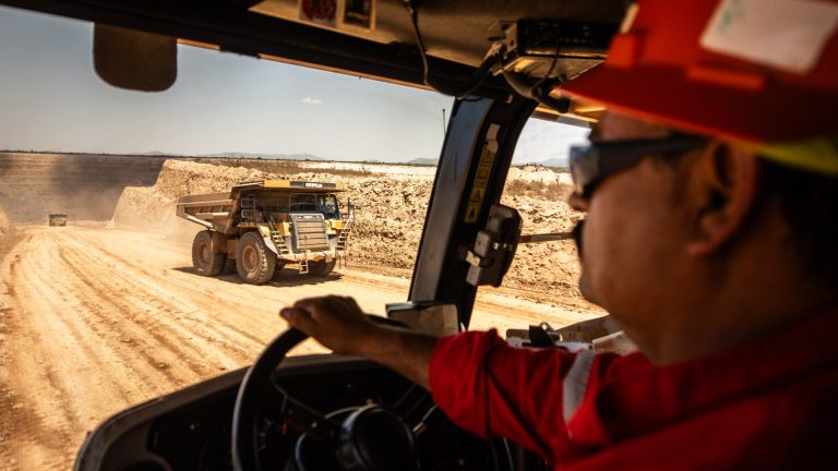 Reinstalan a minero despedido de Peñasquito