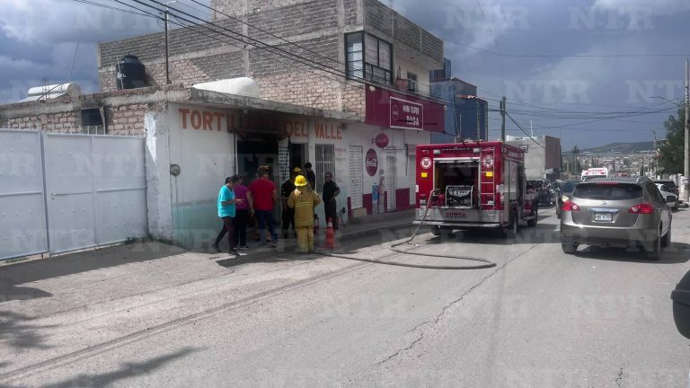 Fuga de gas provoca incendio en tortillería