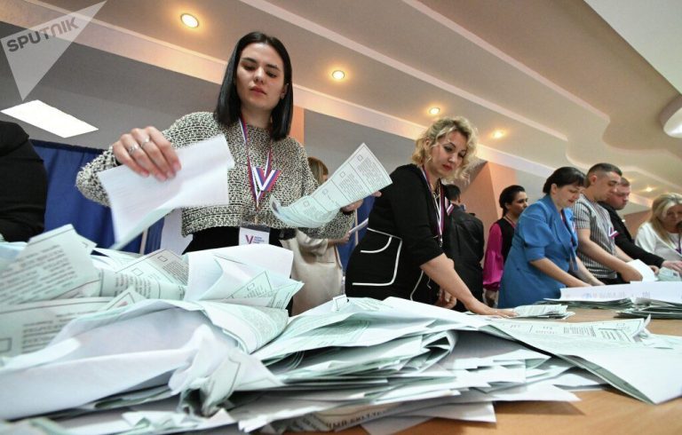 Gana partido de Putin elecciones al Parlamento ruso