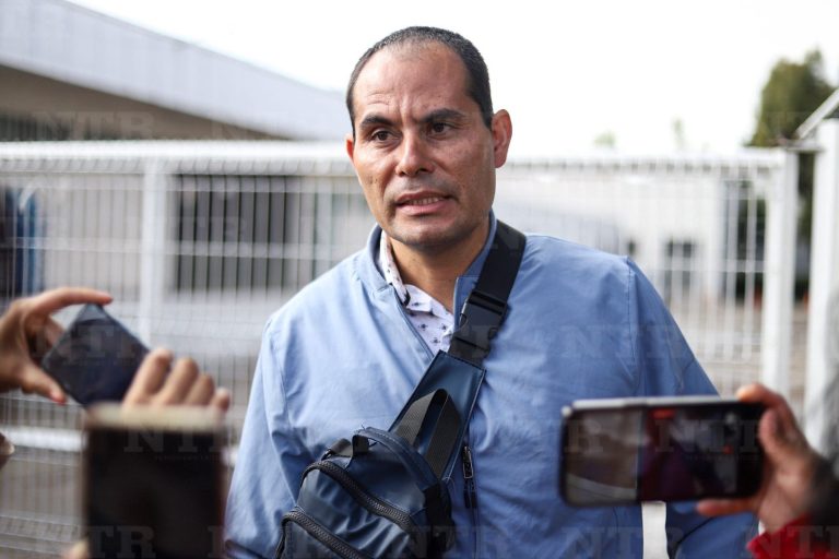 Liberan docentes de la BENMAC la SEZ; mantienen paro en escuela