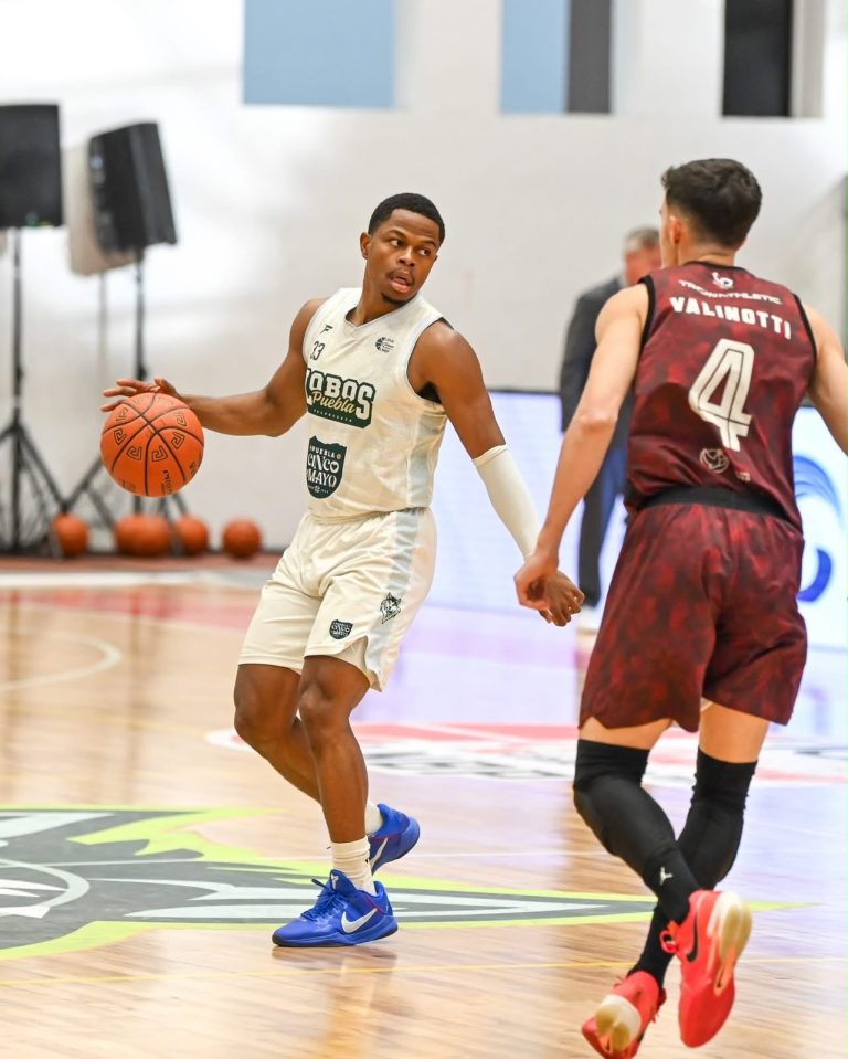 Lobos Plateados arrolla a Mineros