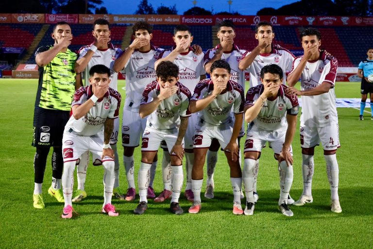 Van con ley por ascenso y descenso en el futbol