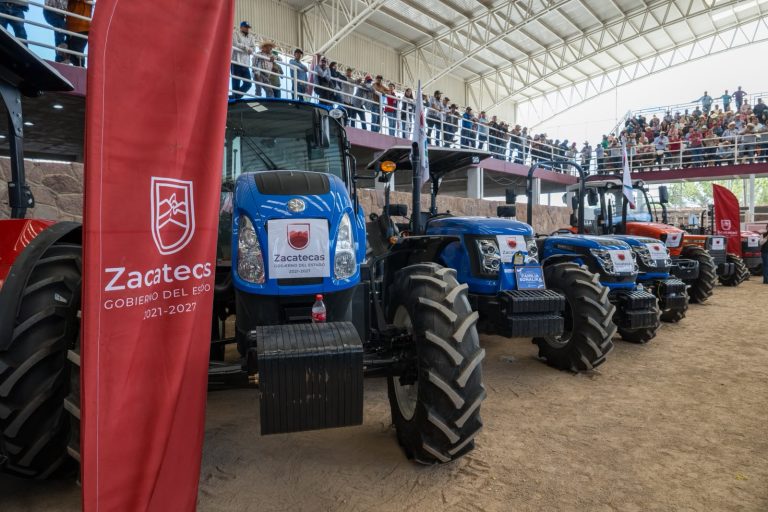 Rifan 400 tractores Expo Estatal Agropecuaria
