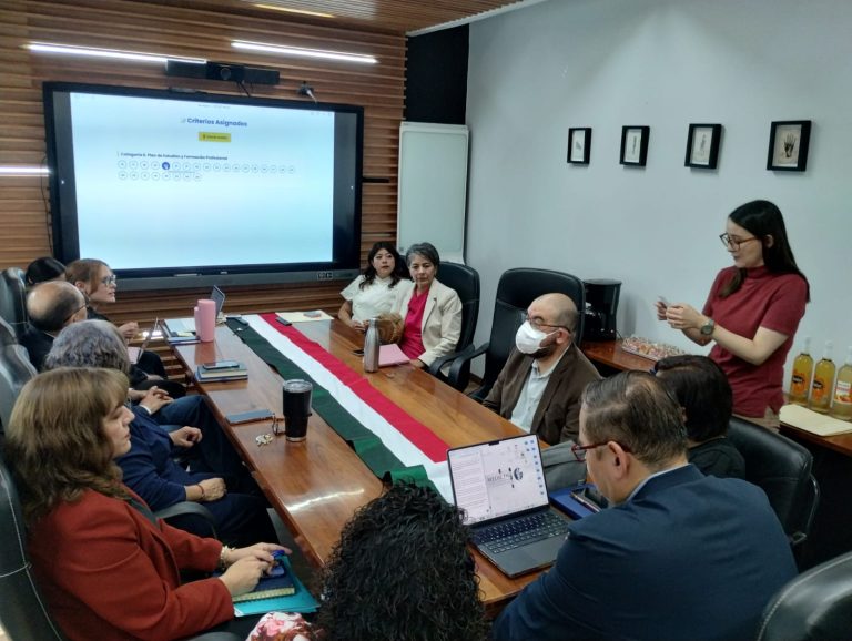 Buscan obtener 3 acreditaciones para Medicina UAZ