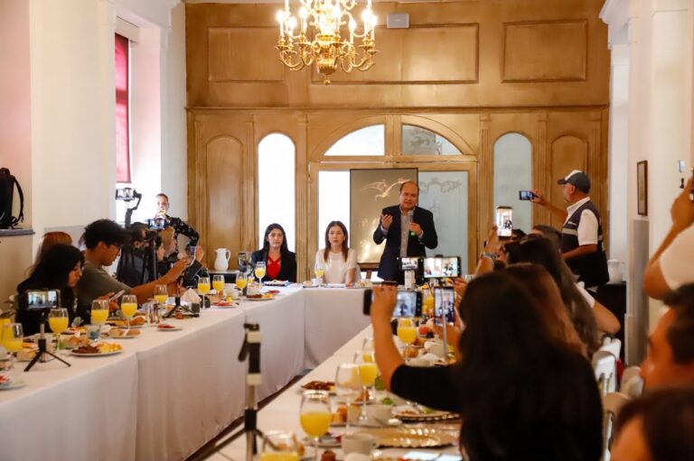 Promocionan en Aguascalientes el Festival Internacional de Teatro de Calle