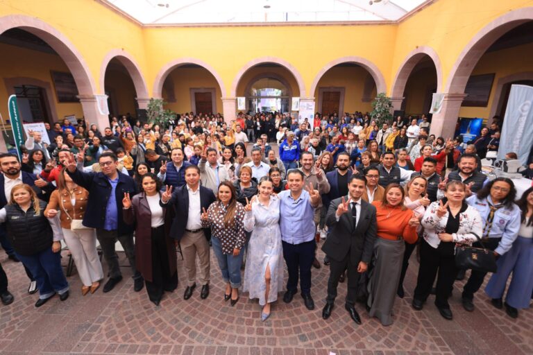 Realizan Feria de la Salud en la capital