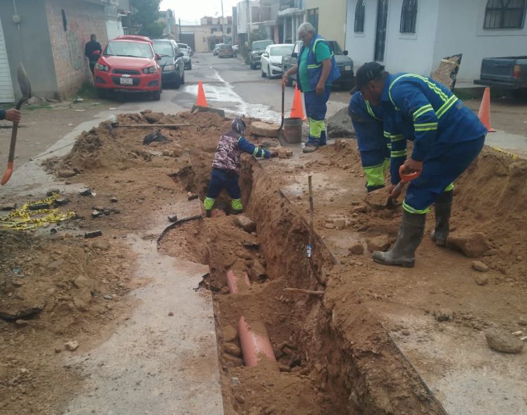 Mejoran infraestructura sanitaria en colonias de Fresnillo