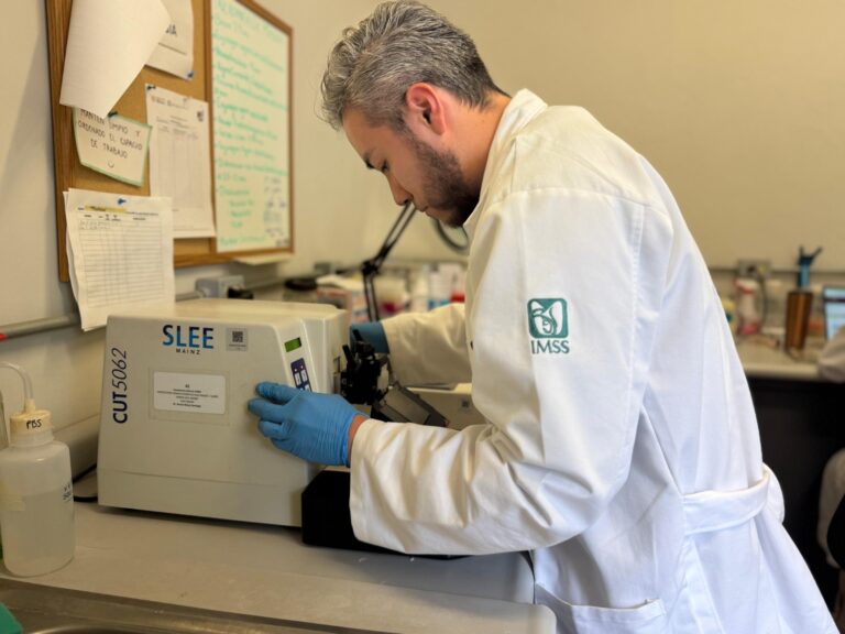 Fortalece IMSS la investigación científica