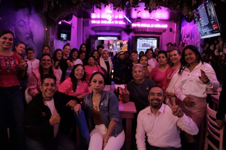 Movimiento Ciudadano realiza conferencia sobre cáncer de mama