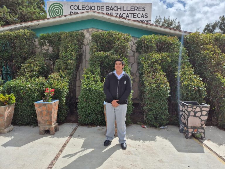 Ojocalentense participa en Olimpiada Regional de Matemáticas