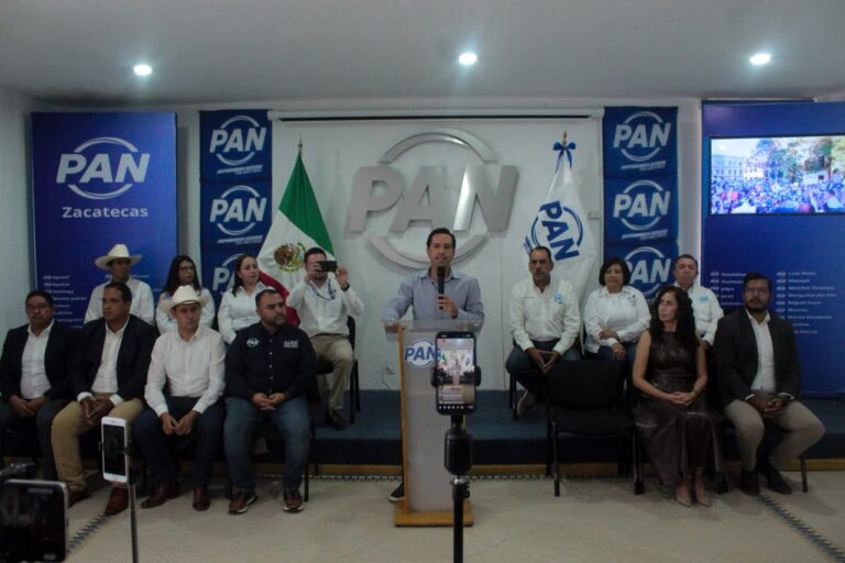 Mauricio Vila presenta agenda del PAN
