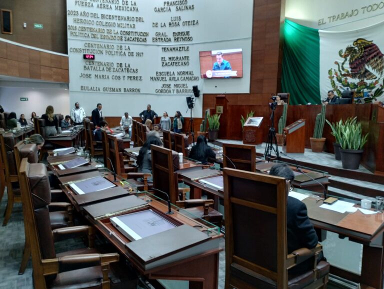 Buscan inhibir señal en centros penitenciarios