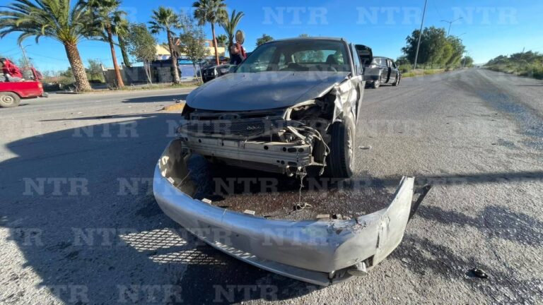 Chocan en la carretera a Estación San José