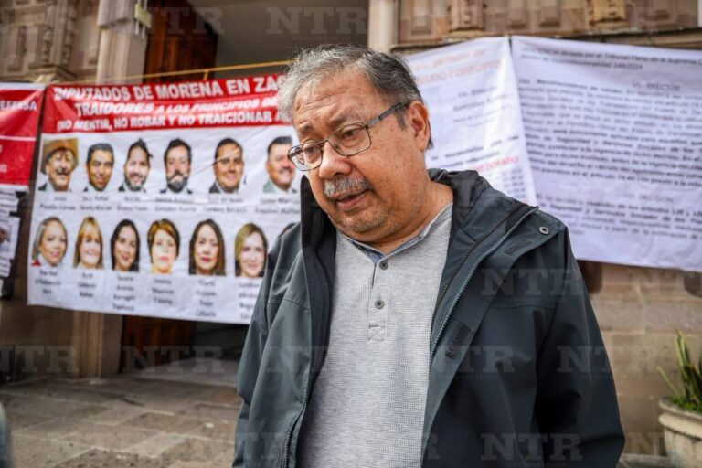 Confrontan pensionados del Issstezac a González Romo