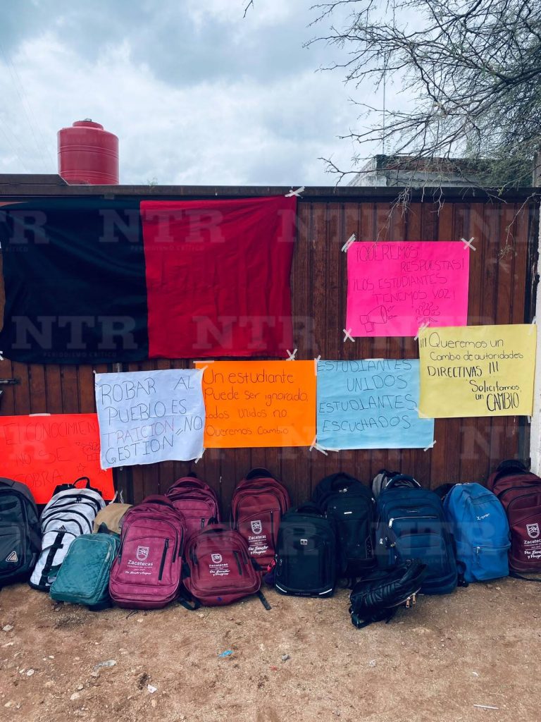 Continúa paro en Cecytez Las Catarinas