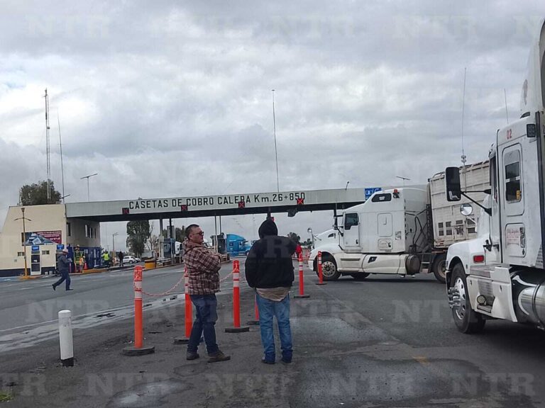 Escala manifestación de transportistas en Zacatecas; hacen bloqueos intermitentes