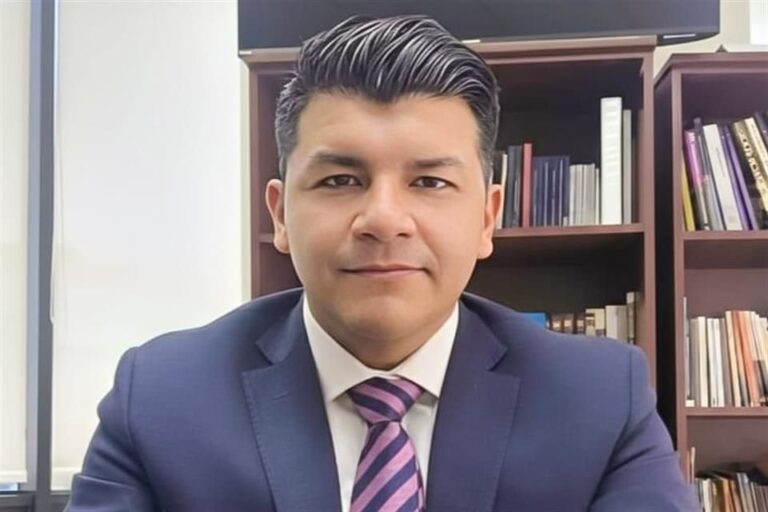 Llaman a cuentas a contralor de Taddei
