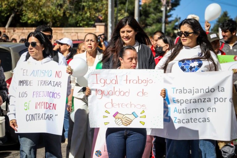 Marchan por oportunidades laborales
