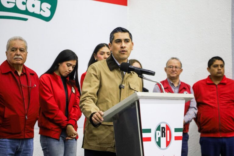 PRI cuestiona abandono en el Sector Salud